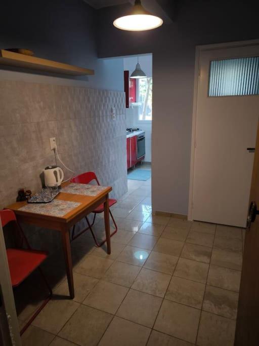 Apartment 50 Meters From The Beach 路特奇 外观 照片