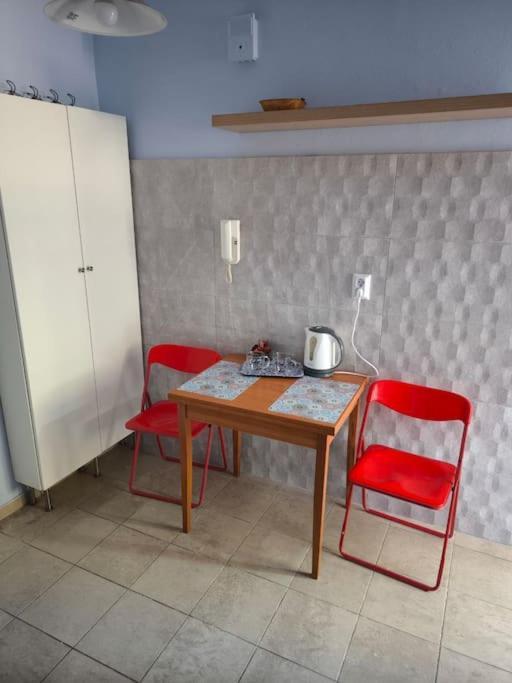 Apartment 50 Meters From The Beach 路特奇 外观 照片